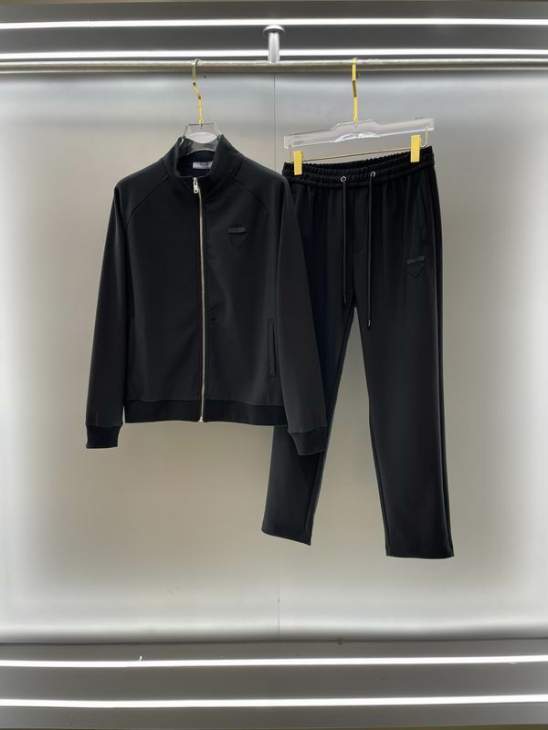Picture of Prada Sweater Suits _SKUPradaM-3XLxetr37542064